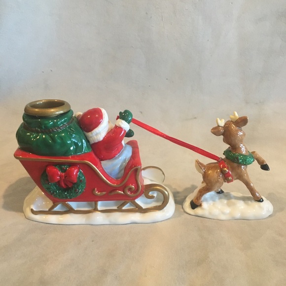 Vintage Midwest Rudolph/Santa/Sleigh Candle Holder - Picture 2 of 6